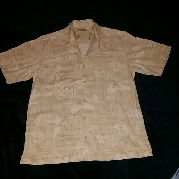 Tommy bahama shirt - Picture 4 of 5