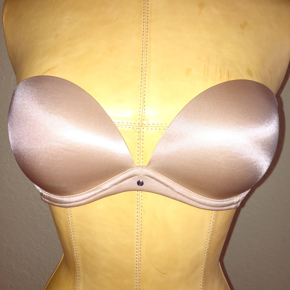 Victoria’s Secret Strapless Bra