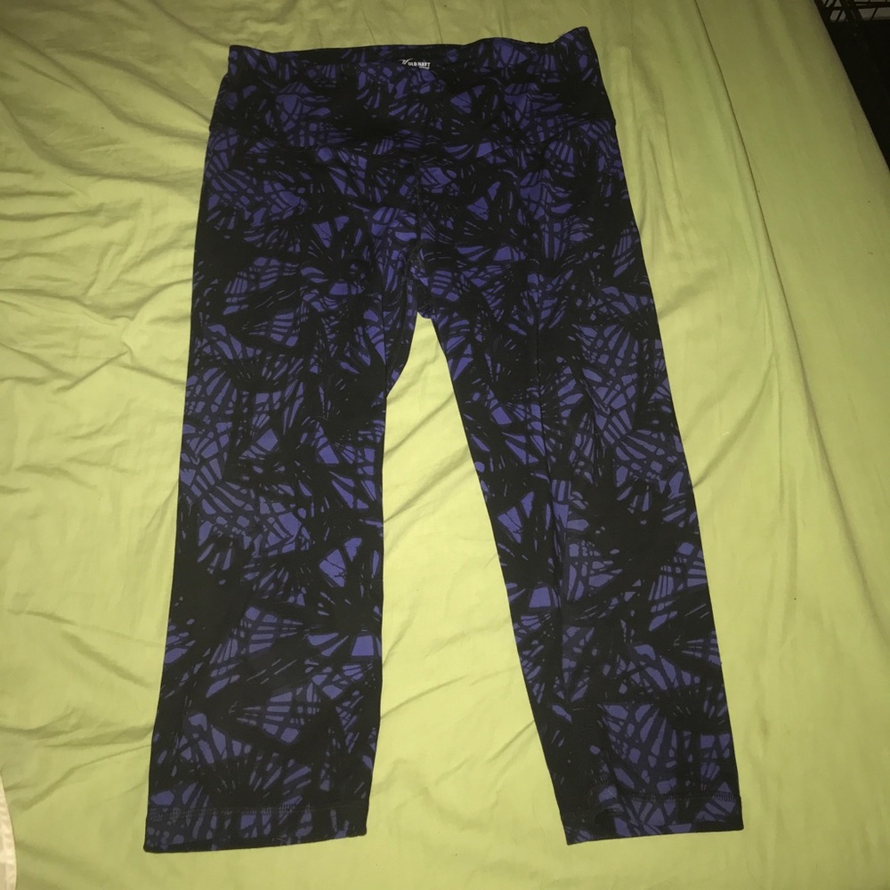 Old navy yoga pants