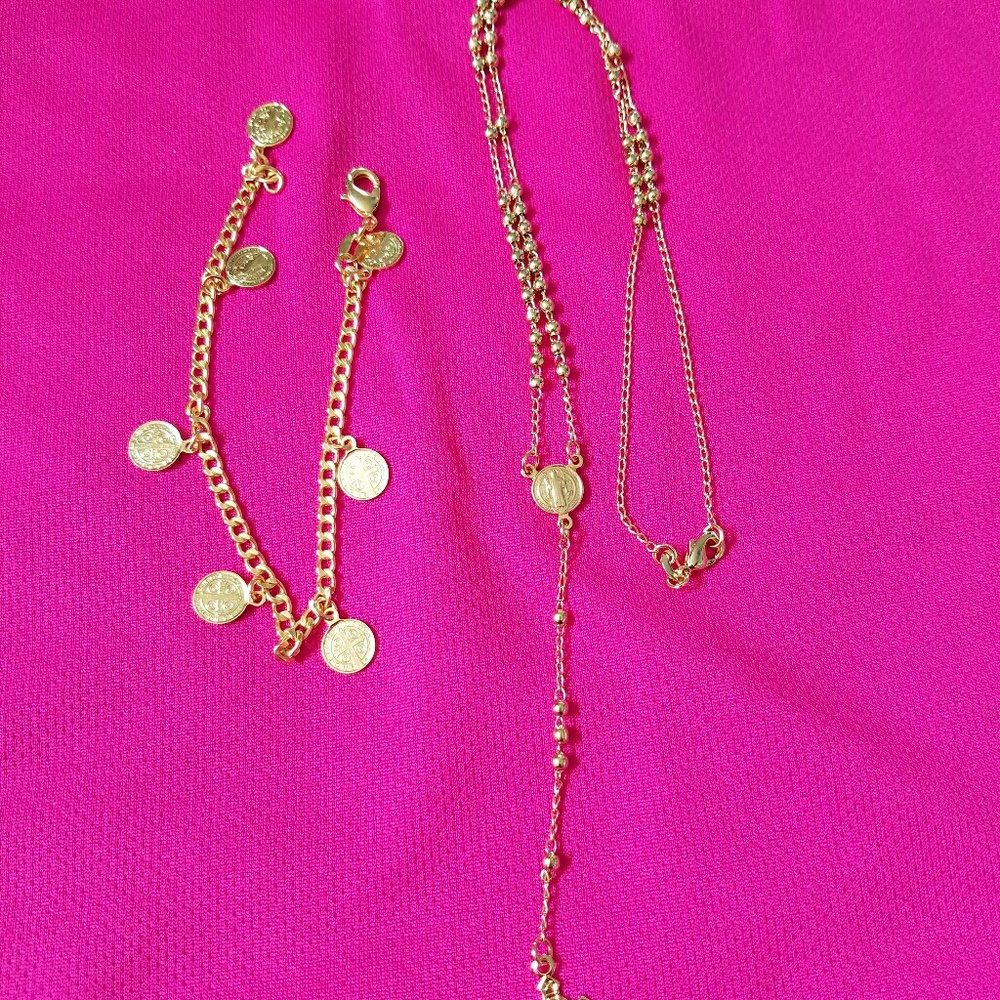 🚫SOLD🚫St. Benedict Gold Rosary and Bracelet - Picture 2 of 3