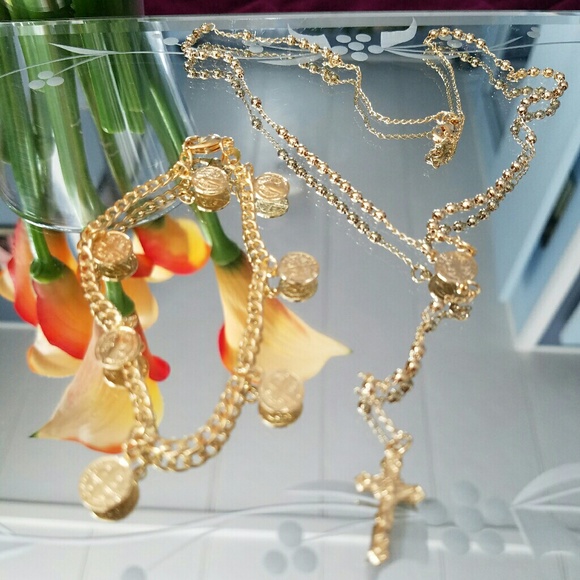 🚫SOLD🚫St. Benedict Gold Rosary and Bracelet - Picture 3 of 3