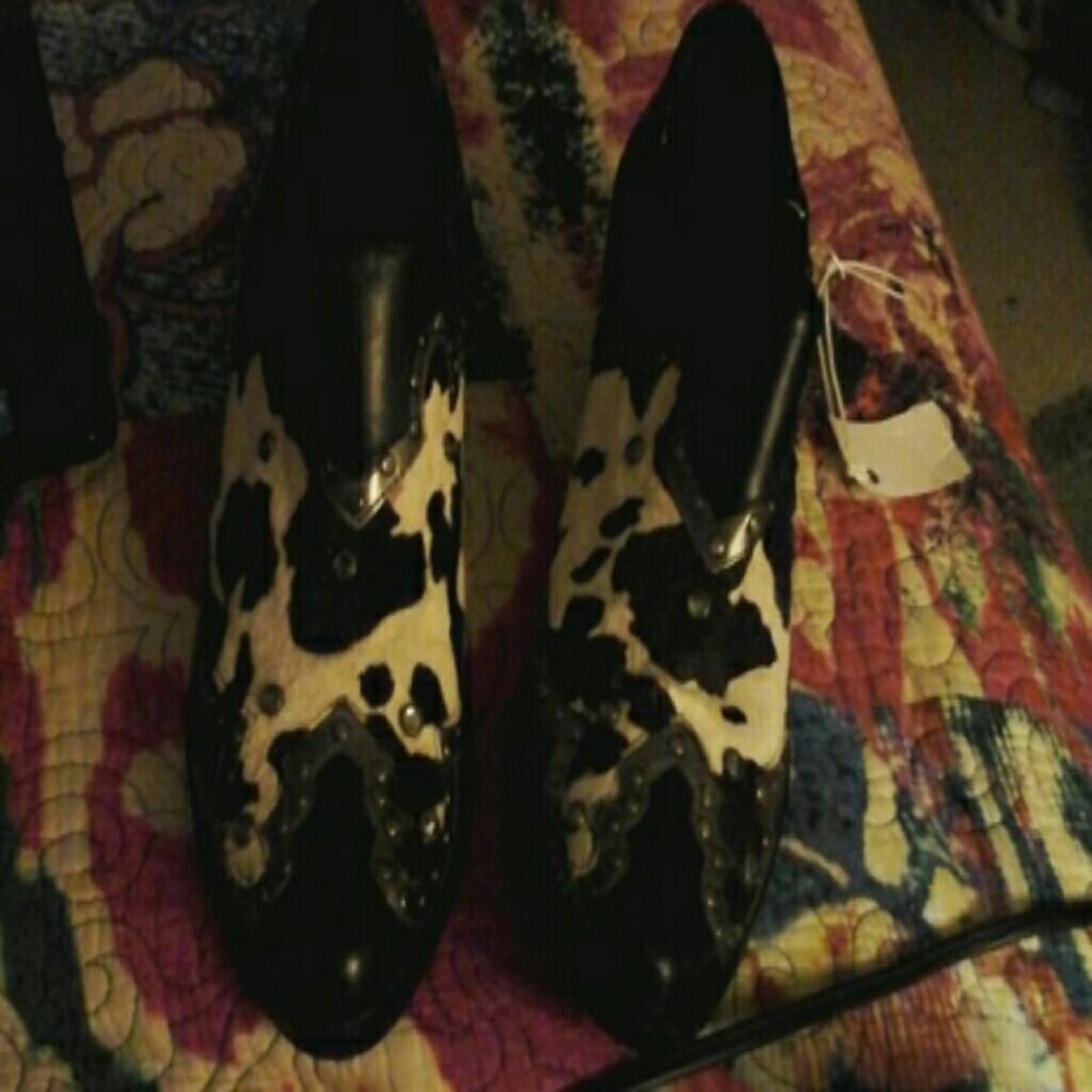 Reba Leather and Calf/Cow  Ankle Boots 7.5M