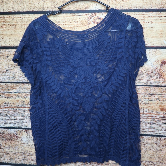 Express Blue Lace Top - Picture 2 of 2