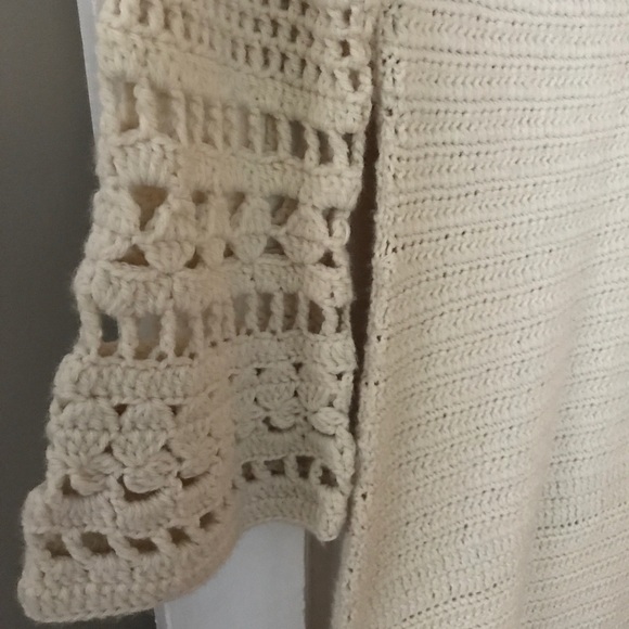 VINTAGE HAND KNIT CROCHET MAXI DRESS - Picture 3 of 6