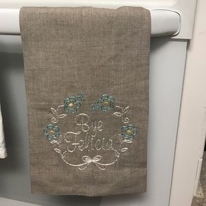 Bye Felicia linen towel
