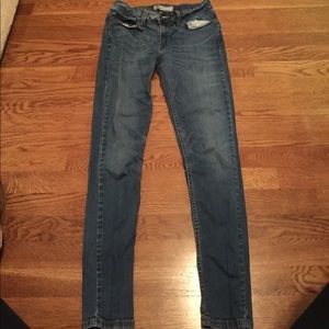 Levi skinny jeans