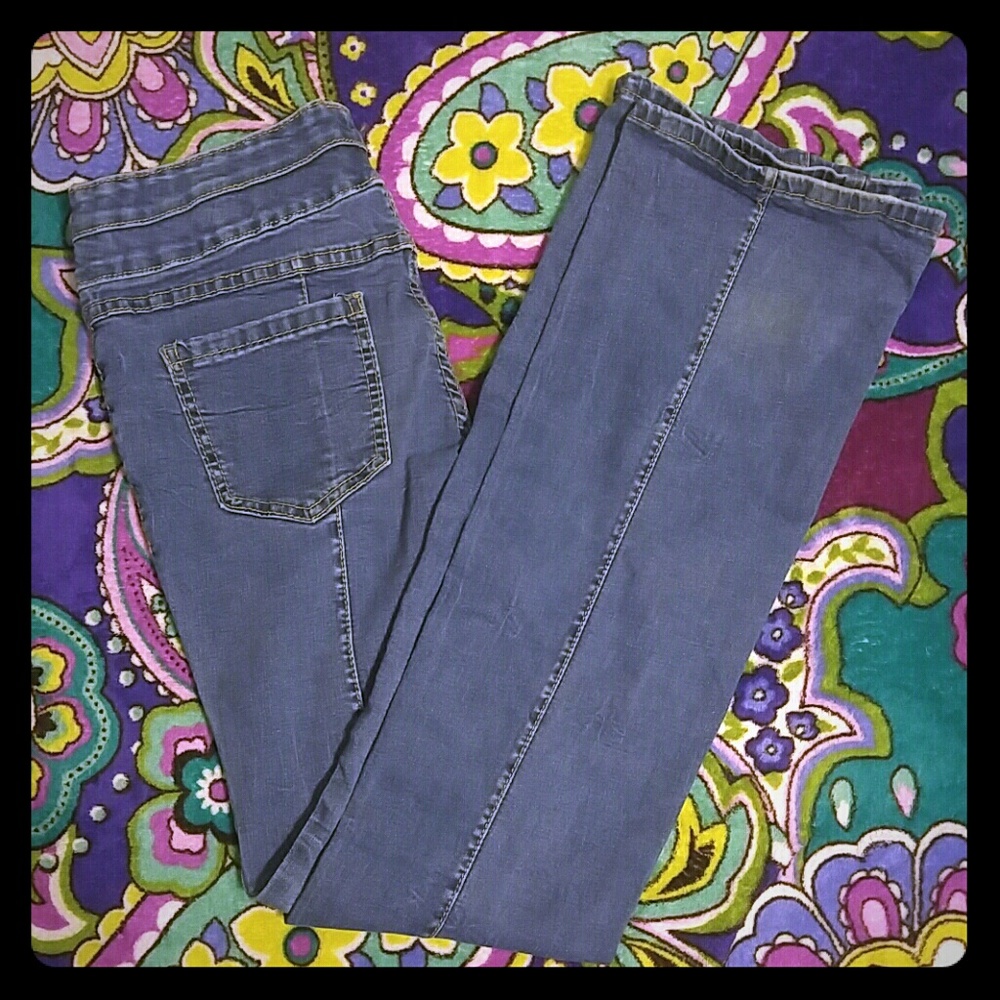 Comfy and Stretchy Jeans!!