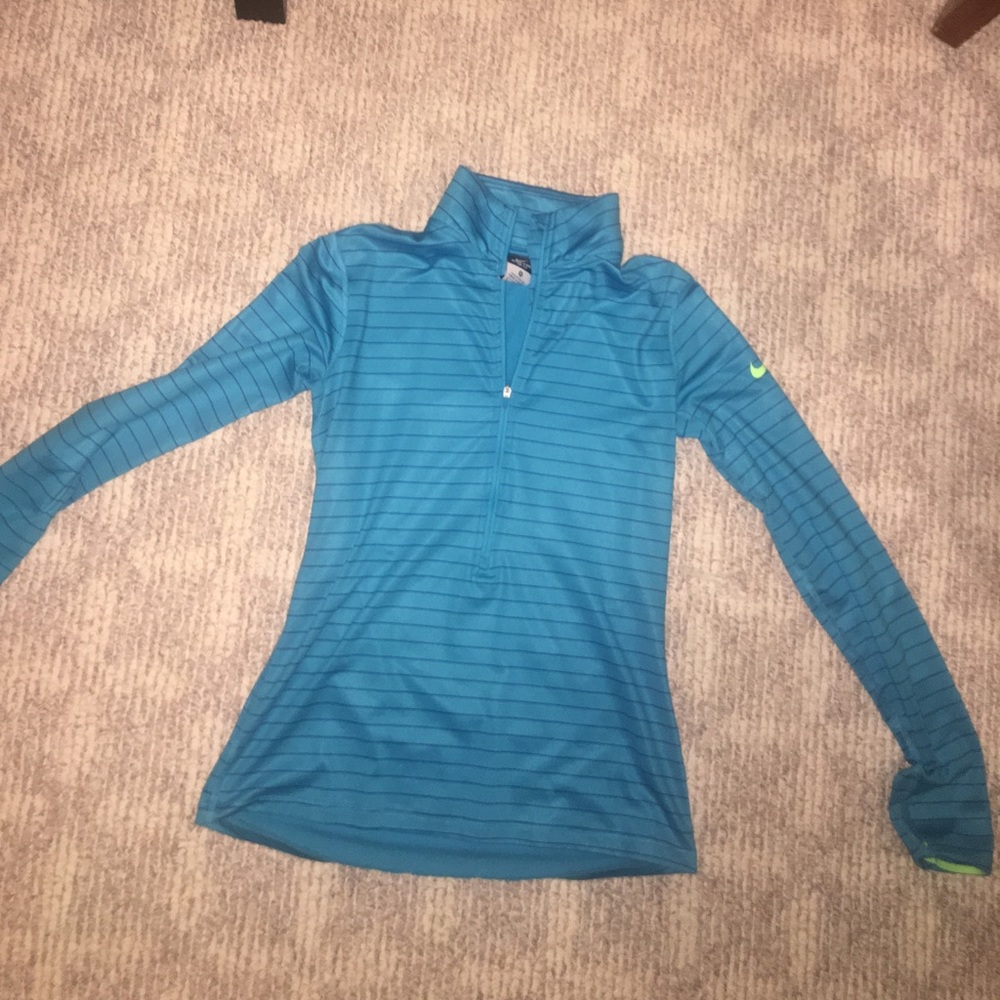 Nike pro half zip