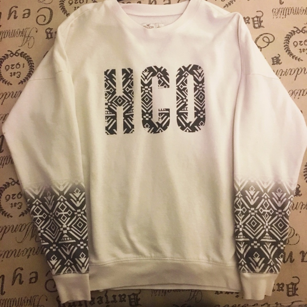 Comfy Hollister pullover