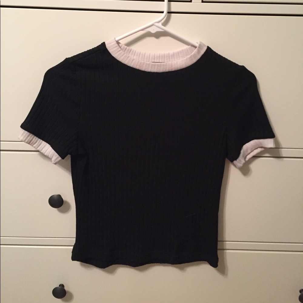 Brandy Melville shirt