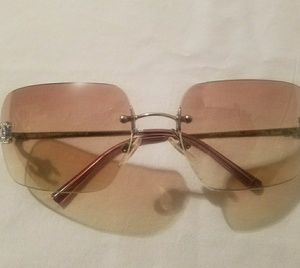 CHANEL Sunglasses