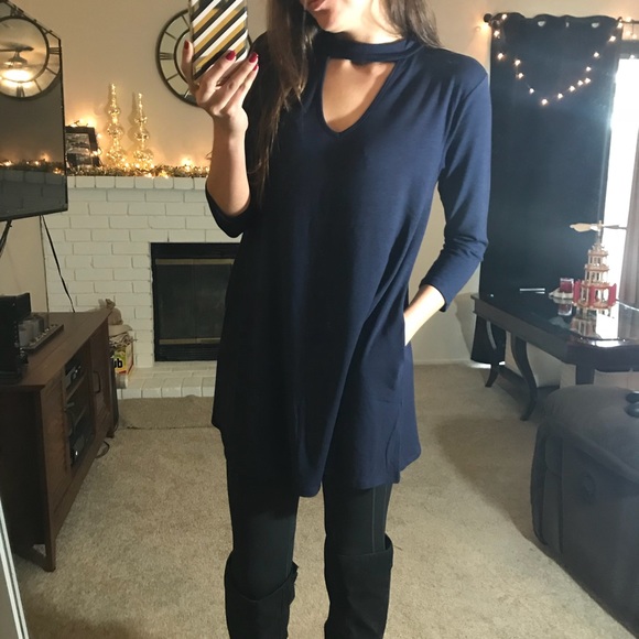 Navy Choker Neck Top With Pockets - Picture 4 of 7