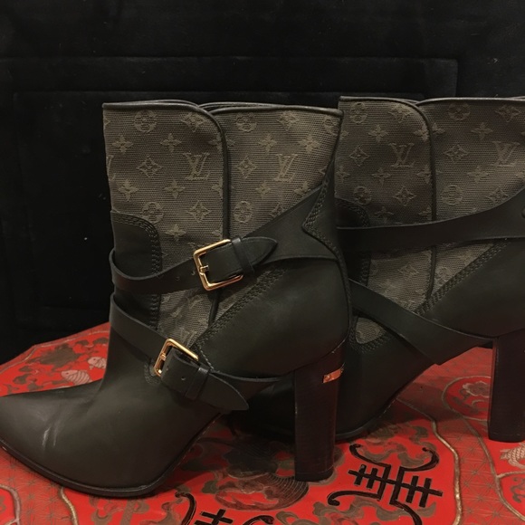 Louis Vuitton Shoes - Louis Vuitton Booties