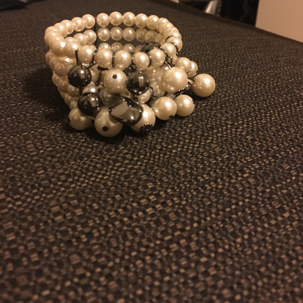Pearl Bracelet