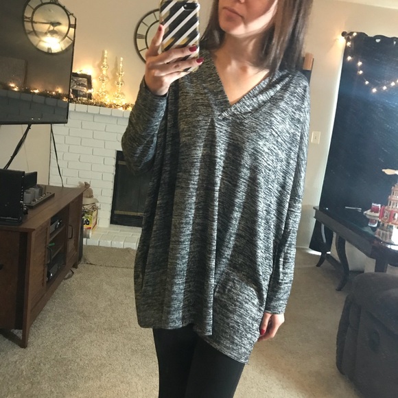 Marled Black Loose Fit LS - Picture 2 of 4