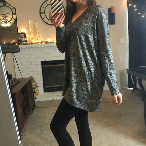 Marled Black Loose Fit LS - Picture 3 of 4