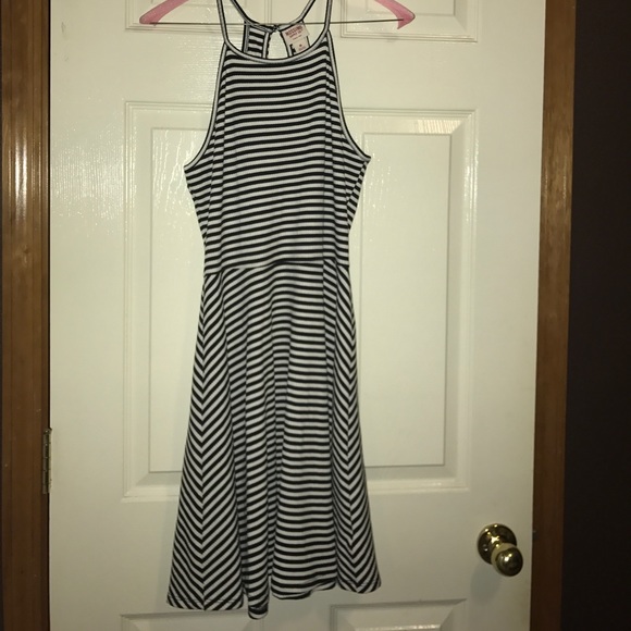 Black and White Striped Dress - Picture 1 of 4