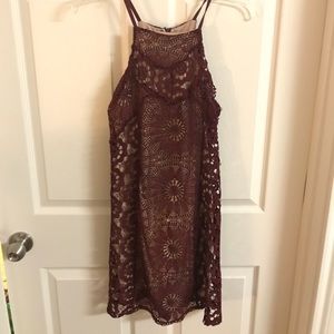 NWT FRANCESCAS Lace Maroon Dress 🍂FALL🍂