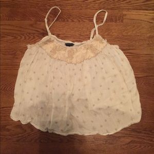 American eagle tank with gold details