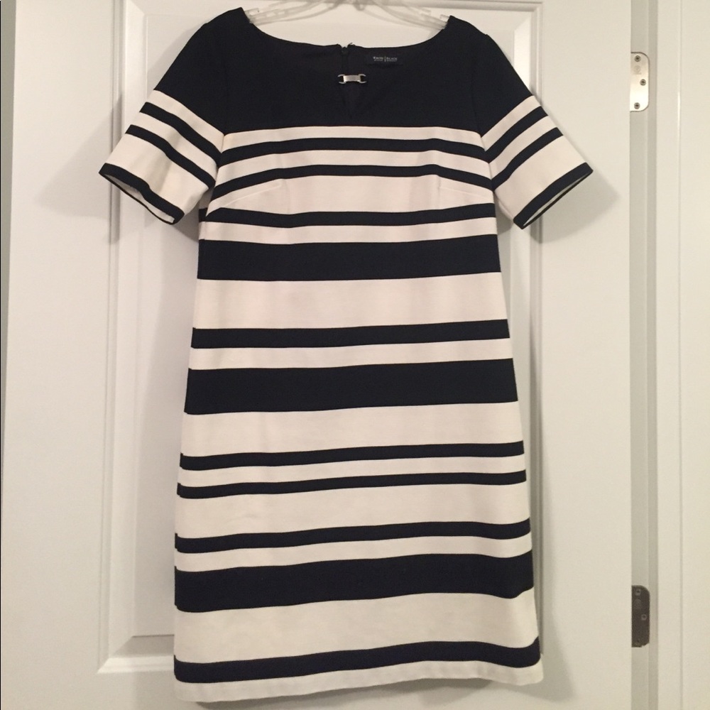 *sold on merc* White House Black Market Dress