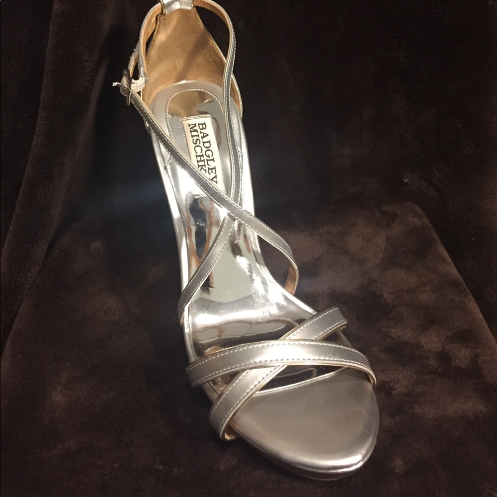 Barely Worn Badgley Mishka Silver Strappy Heels