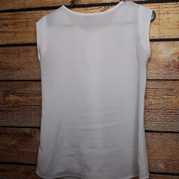 The Limited Cream Tank - Picture 3 of 3