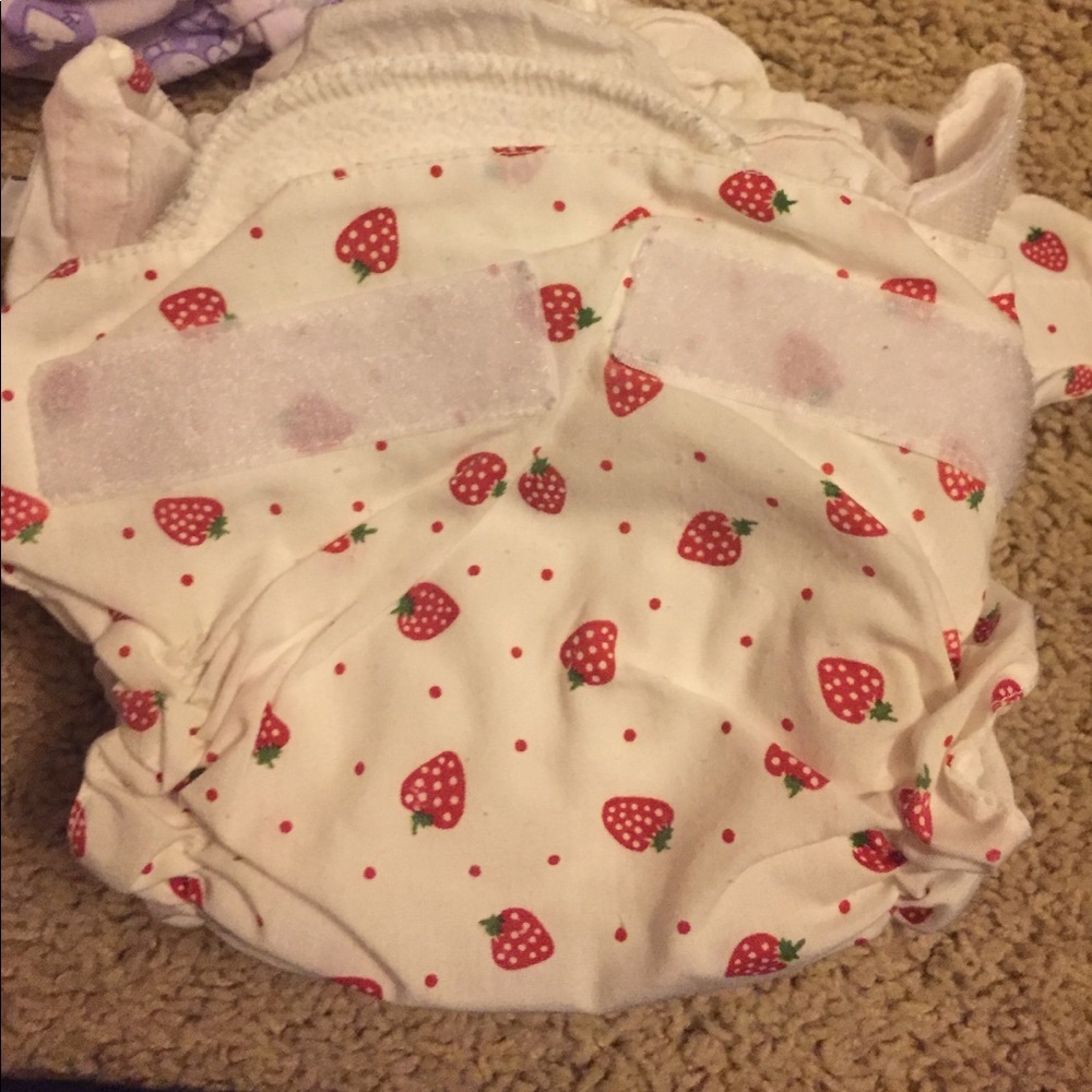 Cloth diapers - Picture 2 of 3