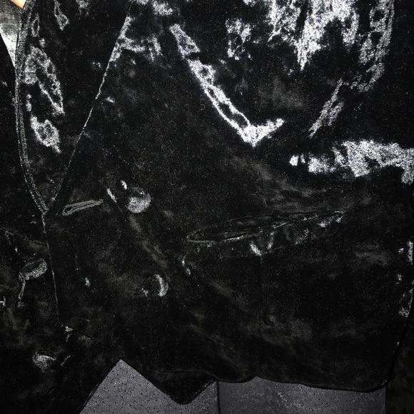 Jacket - Picture 5 of 6