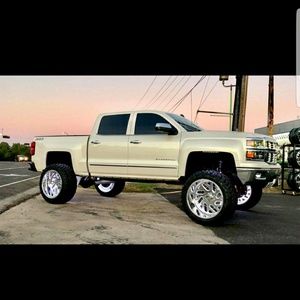 Meet your Posher, Alejandro