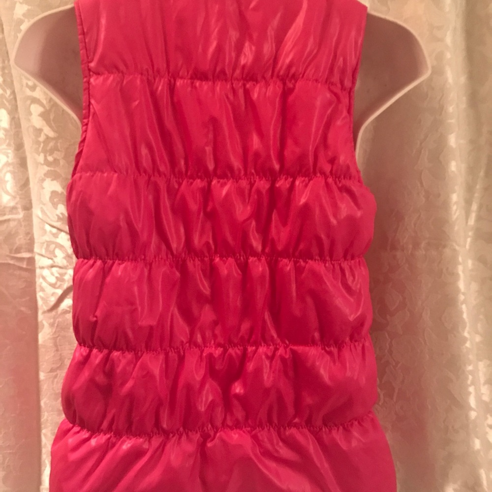 Vest - Picture 3 of 4