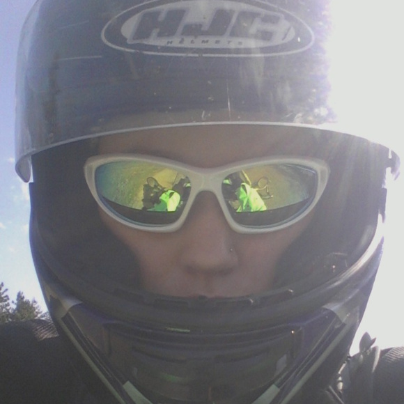 Meet your Posher, Jazzy - Picture 2 of 4