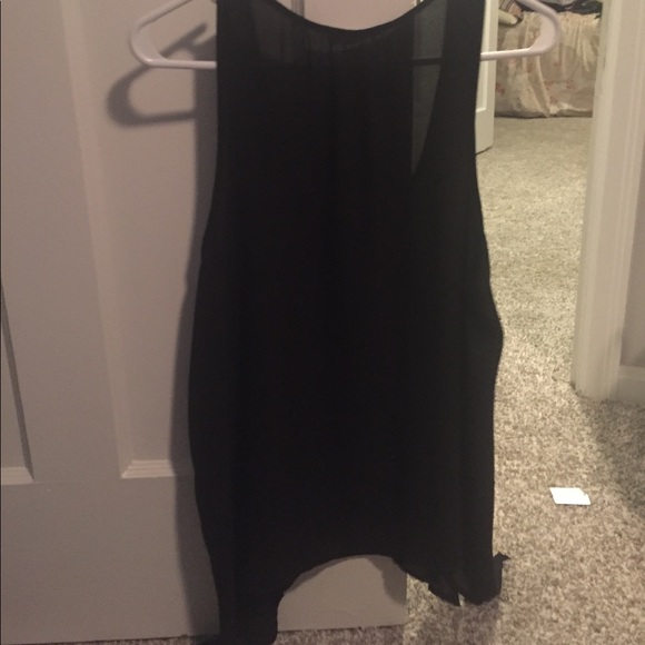 Black blouse sheer - Picture 2 of 2