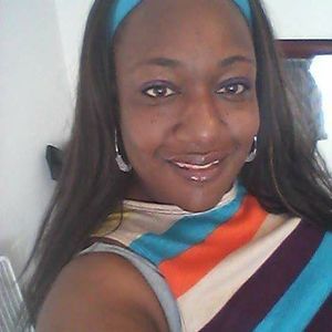 Meet your Posher, Trachelle