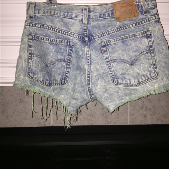 Levi’s destroyed shorts - Picture 7 of 7