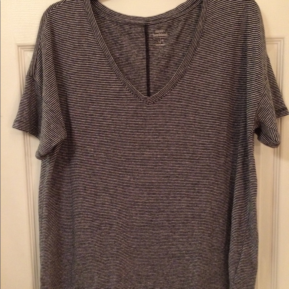 Old Navy Boyfriend Striped V-Neck Top