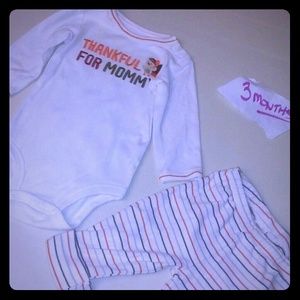 Thanksgiving outfit .Like new