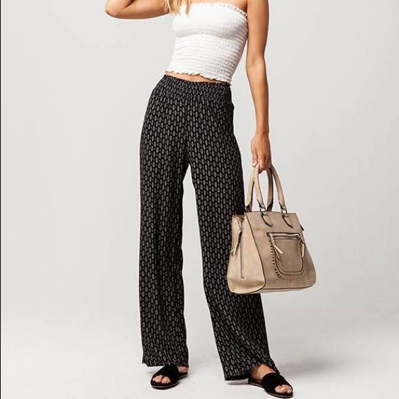 LAST1 🌸Whitney Tote Bag 👜 - Picture 2 of 8