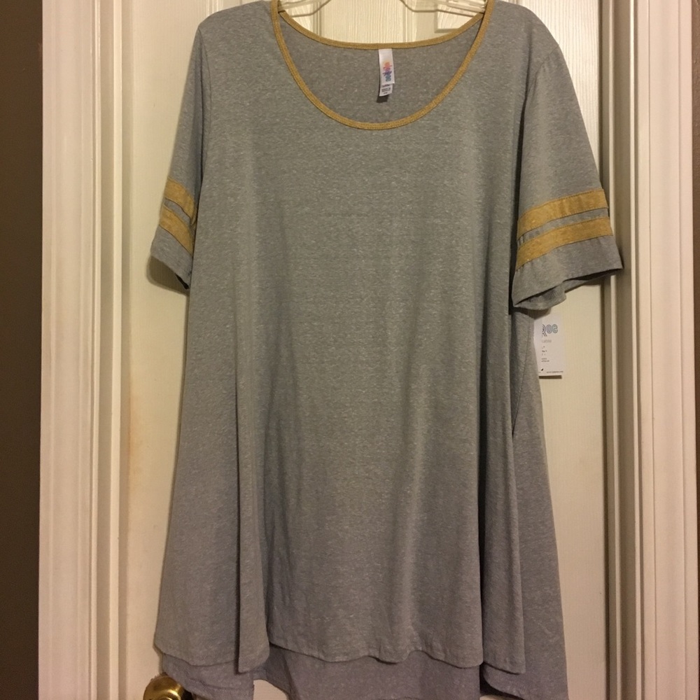 LulaRoe Perfect T