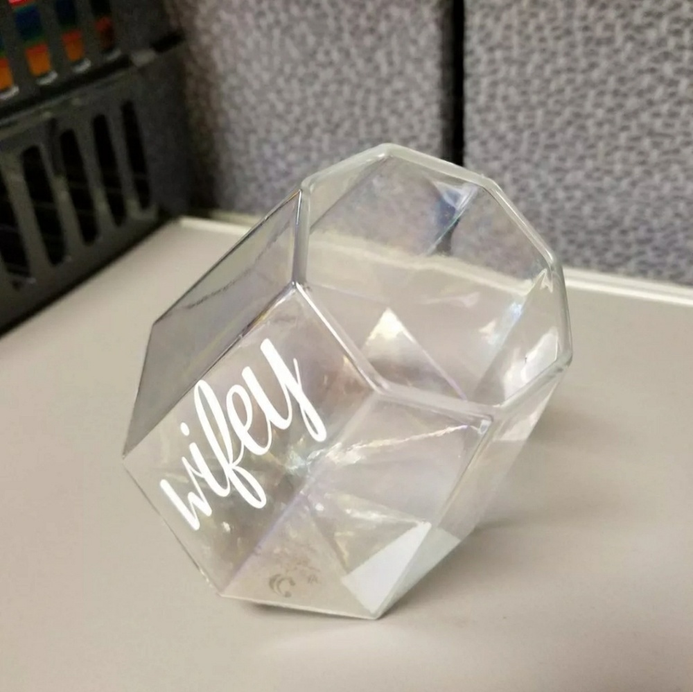 Wifey diamond stemless wine glass