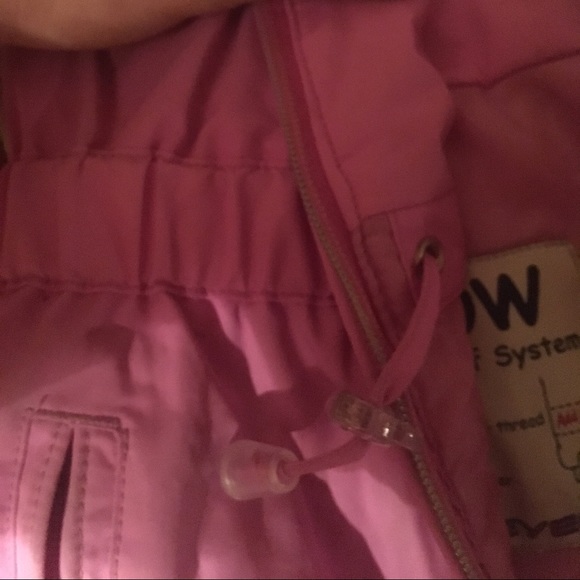Child’s Pink Skii Suit - Picture 7 of 8
