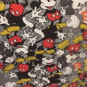 BRAND NEW Mickey Mouse Carly (S)!!