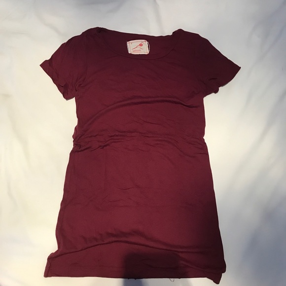 Soft Maroon T Shirt - Picture 1 of 4