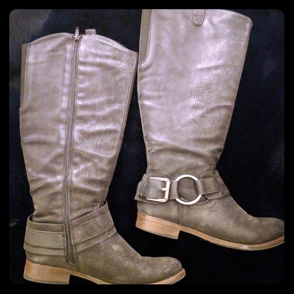 Crown Vintage wide calf riding boots