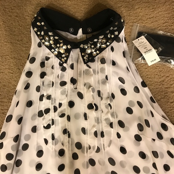White with black polka dots tank - Picture 3 of 3