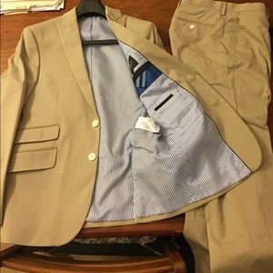 New Banana Republic Tan Suit. Made in Italy