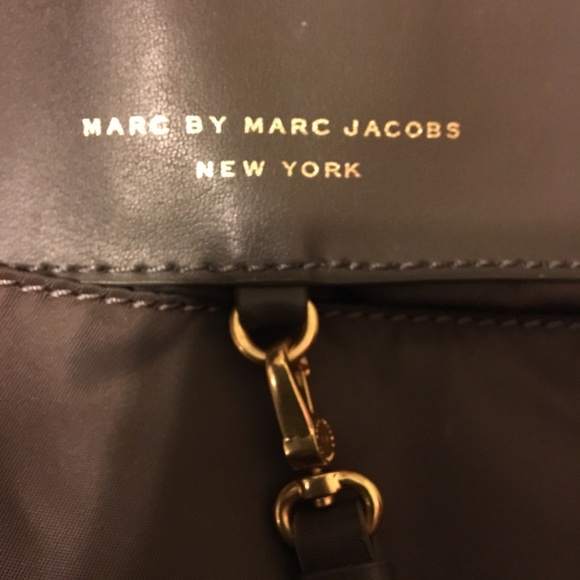 Marc Jacobs bag! 24 HOUR SALE! - Picture 6 of 6