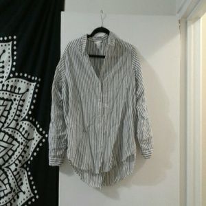 H&M Long-Sleeve Dress Shirt