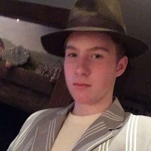 Meet your Posher, Gavin