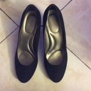 Heels size 8. (3 inch heel)