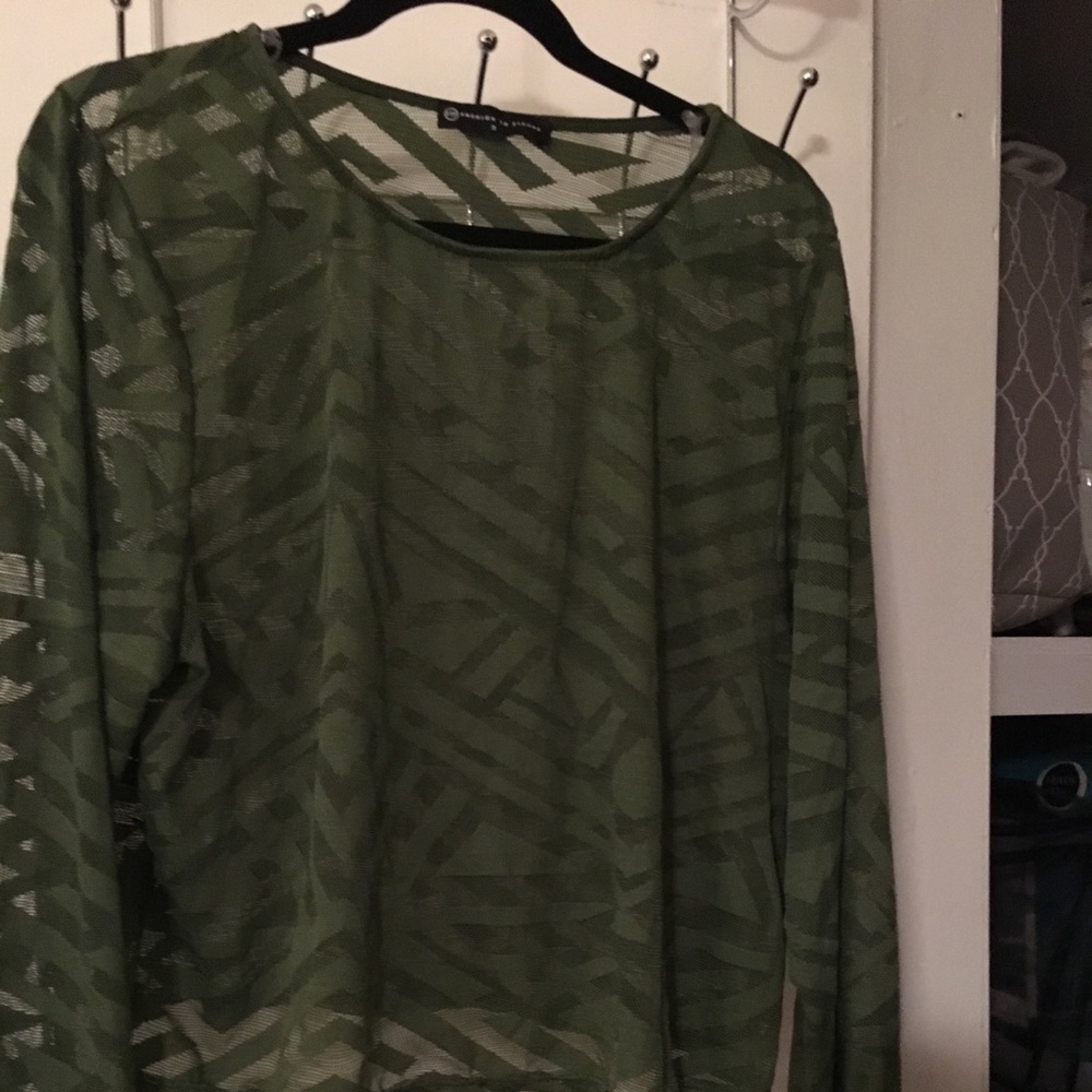 Fashion 2 Figure Green mesh long sleeve top